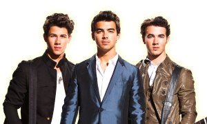 the-jonas-brothers-have-released-their-final-material-to-fan-club-members